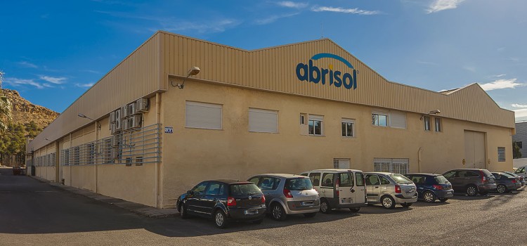 Usine ext&eacute;rieure Abrisol &agrave; Alicante en Espagne