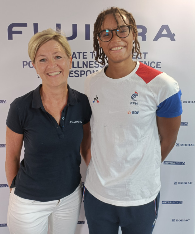 St&eacute;phanie Morin, Directrice Marketing de Fluidra France et Analia Pigr&eacute;e
