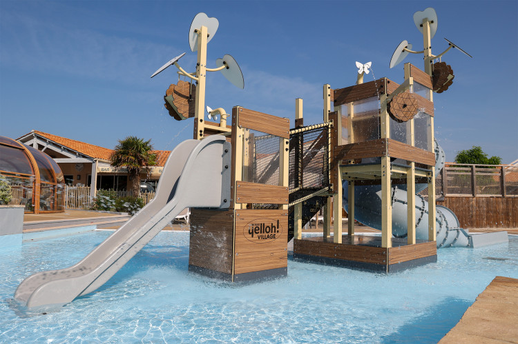 Pomme de Pin Apiloti jeux aquatiques pataugeoire