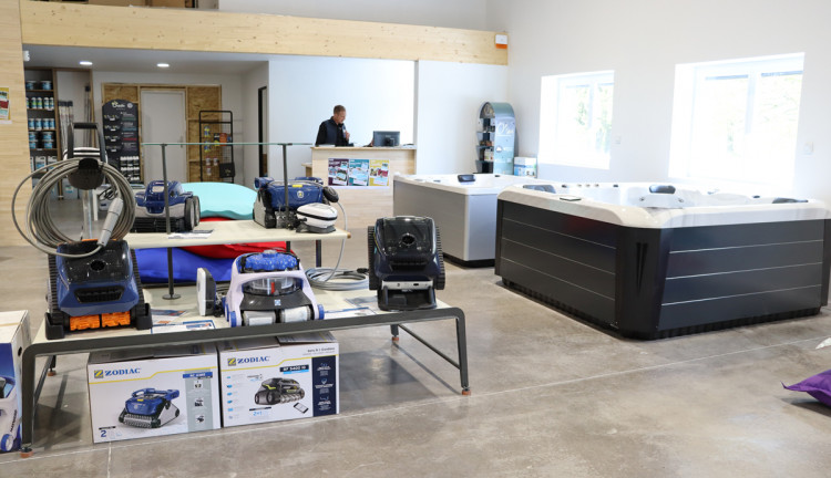 Magasin Aquilus pr&egrave;s de Roanne