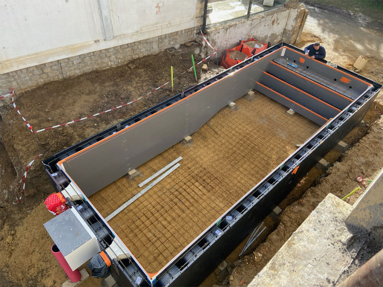Construction d'une piscine Unib&eacute;o