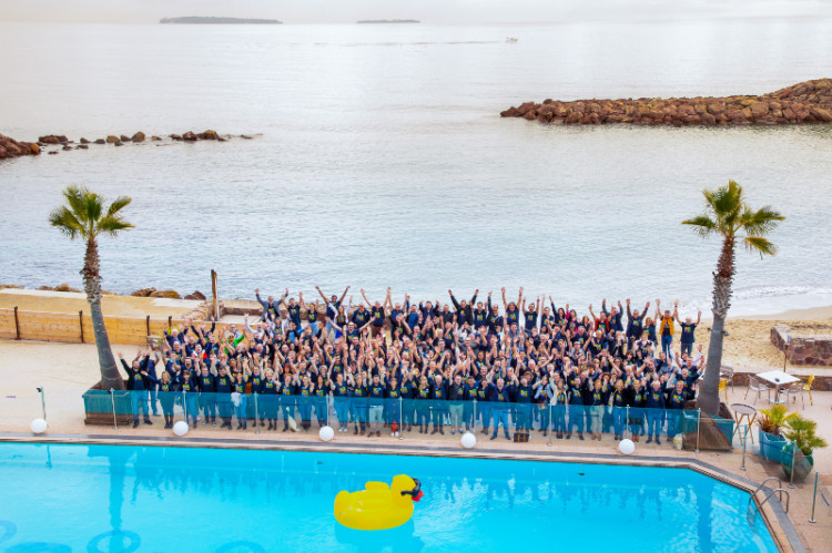250 participants au congr&egrave;s d'Everblue au Pullman de Cannes Mandelieu