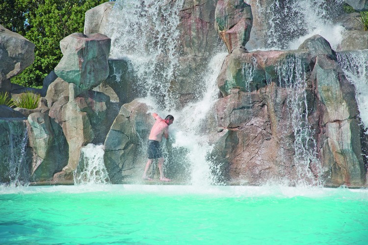 Rocher cascade Aqua Roc D&eacute;cor &agrave; O'Gliss Park