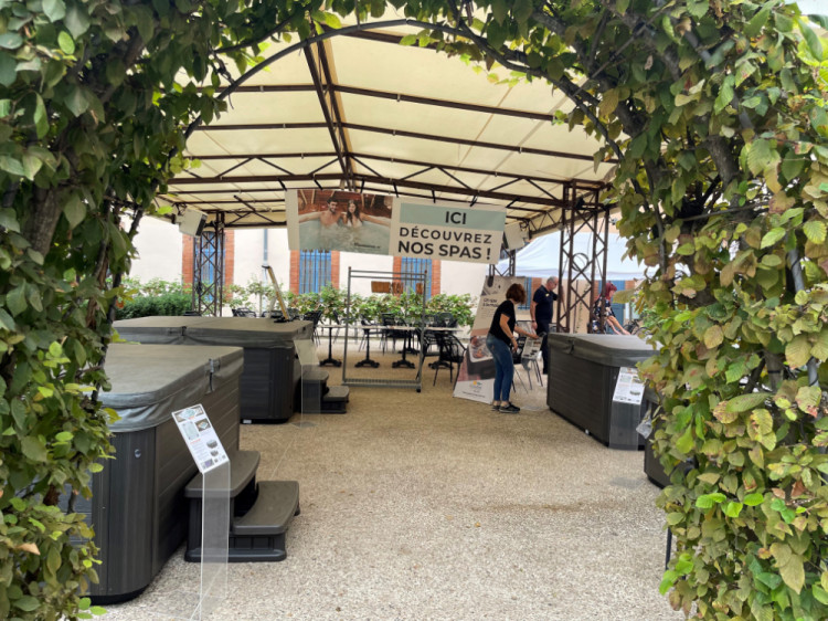 Espace d'exposition des spas S&eacute;minaire SCP