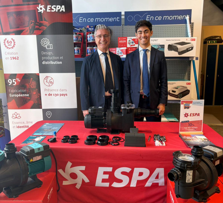 stand ESPA RVPO Clermont-Ferrand Fluidra PRO Center