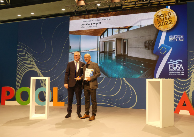 Gold EUSA Award Piscine priv&eacute;e int&eacute;rieure Nicollier Group et Bert Granderath