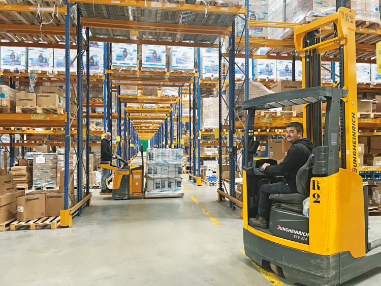 Centre de distribution Saint Vulbas Hayward