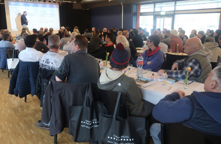 Gro&szlig;es Interesse am X-Perience Day 24