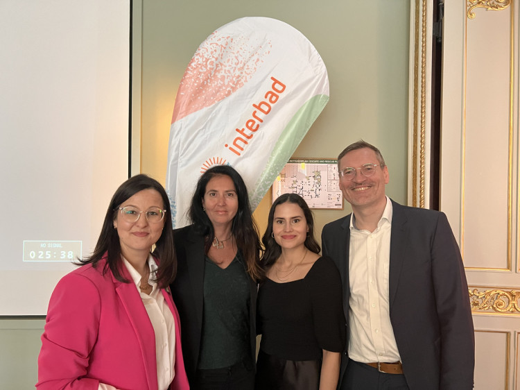 Claudia Döttinger, Katerina Vasak, Melanie Schiffmann, Joachim Sauter