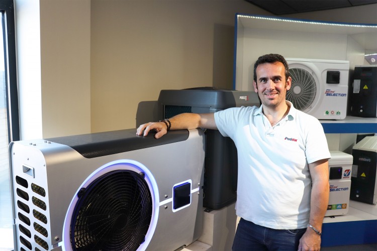 Mathias Werner Chef de Produits pompes &agrave; chaleur piscine Poolstar