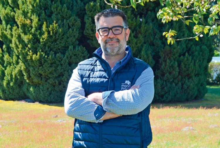 Micka&euml;l Morin, Pr&eacute;sident de Mondial Piscine