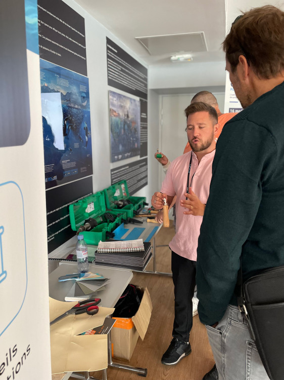 stand Agence de Technicit&eacute;s de la piscine - delifol
