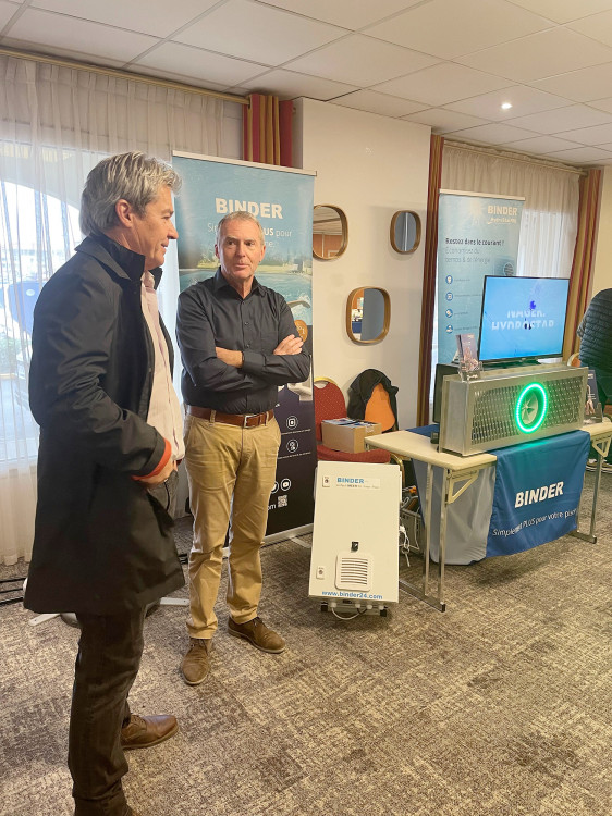 Pool Pro Tour Fr&eacute;jus Binder