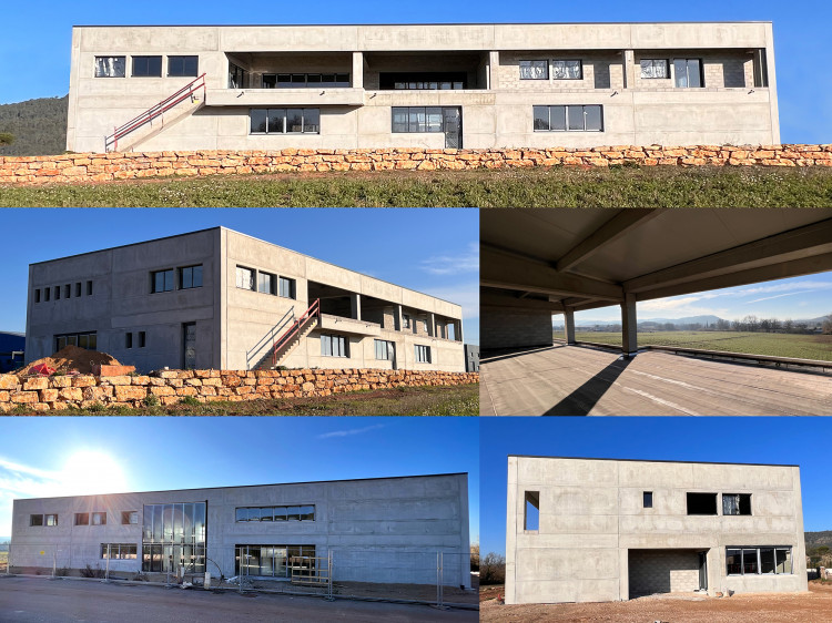B&acirc;timent R&eacute;gul'Electronique en construction