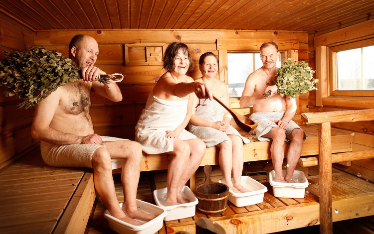 s&eacute;ance de sauna &agrave; plusieurs