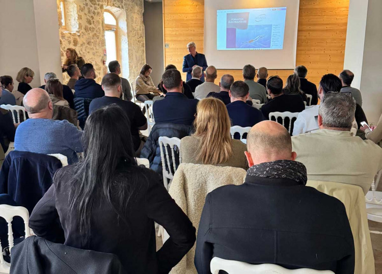 Session pl&eacute;ni&egrave;re et temps de formation au coeur du programme du s&eacute;minaire Blue DEP