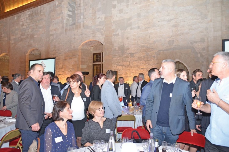 soir&eacute;e passation pouvoir Didier Hotte Brice Nicolas Hydralians Palais des Papes Avignon 2020