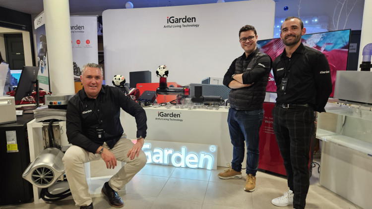 iGarden &agrave; Techo Piscine 2025