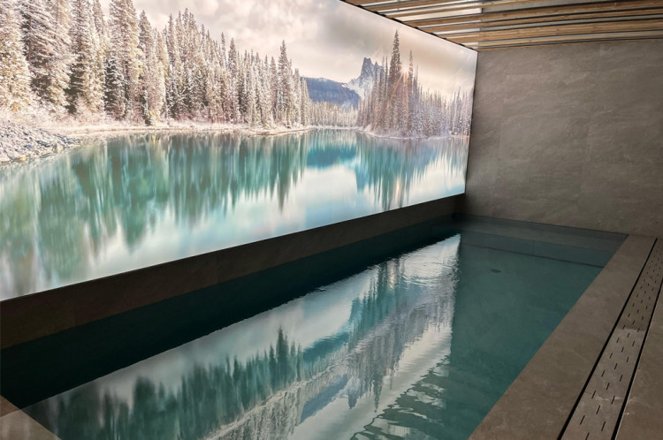 Chalets hidden wellness Pool in front of snow sea Aqua Dream