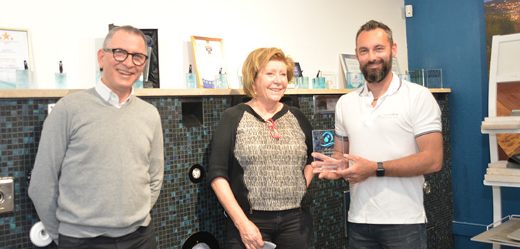 Omar Saaid (Klereo), Catherine Martin (Aquar&ecirc;ve) et Benoit Chartuzet Aquar&ecirc;ve Troph&eacute;e d'Or Klereo 