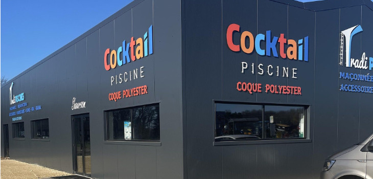 Nouvelle agence Ambition Piscine &agrave; Poitiers Cocktail Piscine