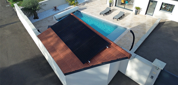 Installation de PolySolar Energy System de Polytropic