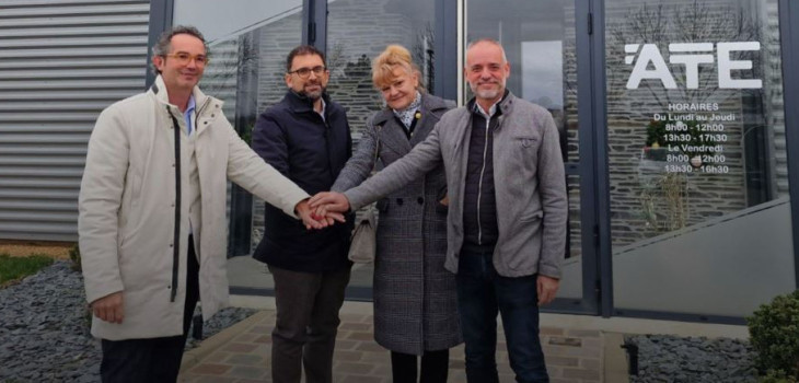 Les protagonistes de l'accord d'acquisition FITT-ATE si&egrave;ge ATE Ch&acirc;teau-Gontier