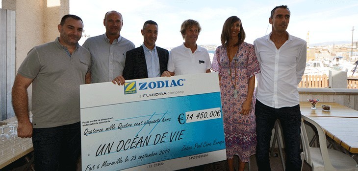 op&eacute;ration zodiac Nettoyez votre piscine... et aussi les oc&eacute;an