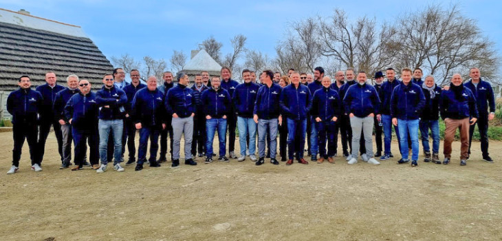 S&eacute;minaire de Diffazur Piscines en Camargue