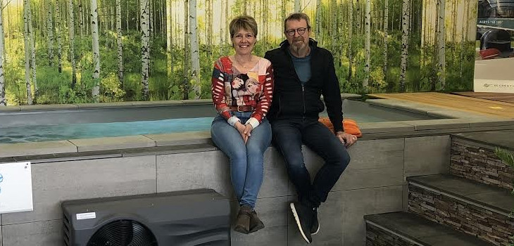 M. et Mme Besan&ccedil;on de SP Piscines &agrave; Dole (39), nouveaux adherents d'Unib&eacute;o Piscines