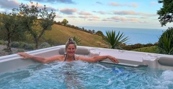 Maximise promotional opportunities with National Hot Tub Day and April Pools Day