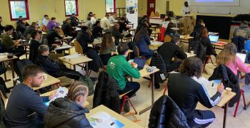 Apprentissage en piscine : le bon timing et les aides de l’Etat pour recruter !