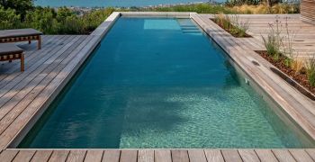 Carr&eacute; Bleu, un r&eacute;seau engag&eacute; pour des piscines vertueuses et avec du style