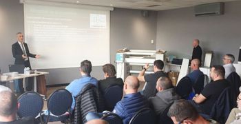 Formations MAYTRONICS : Th&eacute;orie, pratique et visite de l'usine de couvertures automatiques