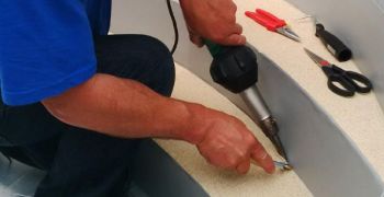 Formations professionnelles &agrave; la pose de membranes arm&eacute;es piscine ALKORPLAN avec RENOLIT