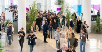 univers,piscine,bienetre,premier,plan,salon,sett