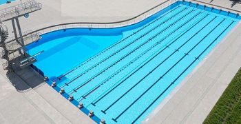 Partnerschaft Myrtha Pools und Chemia Brugg AG auf dem Schweizer Schwimmbadmarkt