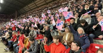 Une centaine de clients BWT Pool Products supporters du Stade Rennais au Roazhon Park
