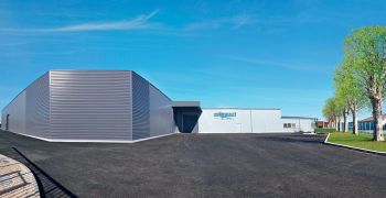 Valimport : 30 ans au service des professionnels de la piscine