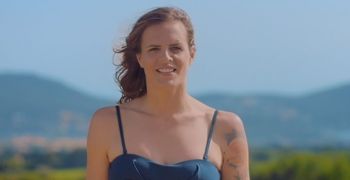 Vaste campagne de sponsoring tv pour MONDIAL PISCINE avec son &eacute;g&eacute;rie Laure Manaudou