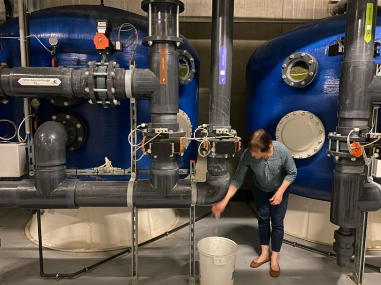 Test de turbidit&eacute; Gaches Chimie au centre aquatique de Mornant