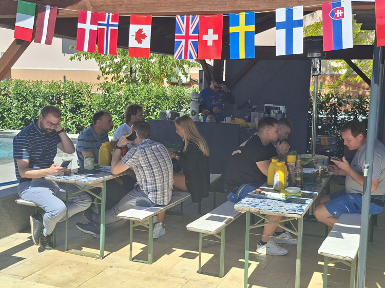 La Fan Zone Vágner Pool