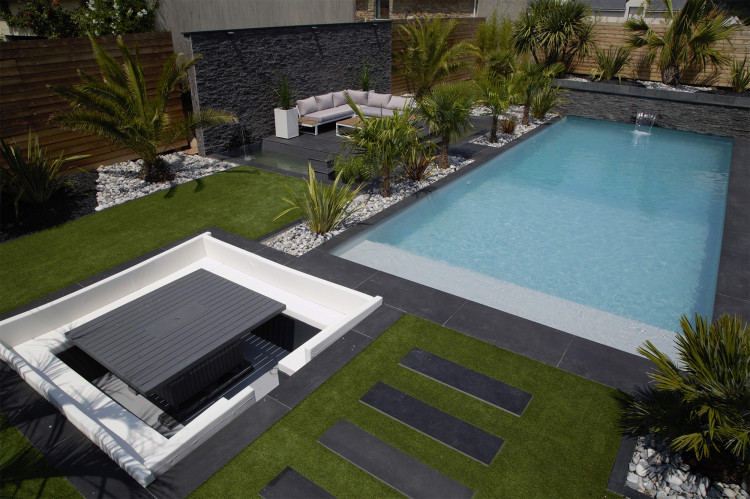 Volet piscine Mayotte install&eacute; par AM Piscines Sofatec