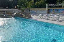 Une r&eacute;novation de Techniques Piscine au camping &laquo; Le sourire de la Madone &raquo;