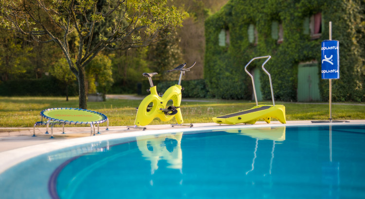 &Eacute;quipements d'aquafitness Aqquatix distribu&eacute;s par La Maison de la Piscine