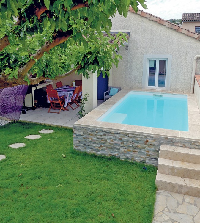 mini piscine terrasse carrrel&eacute;e G&eacute;n&eacute;ration Piscine