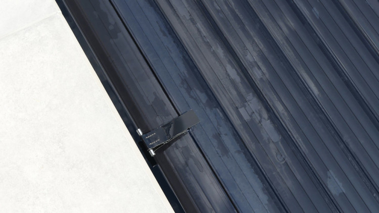 Le Noir Absolu minimise la visibilit&eacute; de la condensation &agrave; l'int&eacute;rieur des lames