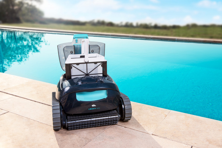 nettoyeur Dolphin LIBERTY 400 Maytronics Enl&egrave;vement du filtre par le haut du robot