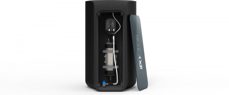 Vue int&eacute;rieure iPOQLOR Compact g&eacute;n&eacute;rateur de chlore in situ Pool Technologie