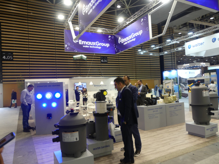 Stand d'EMAUX &agrave; Piscine Global Europe 2022 &copy;EuroSpaPoolNews